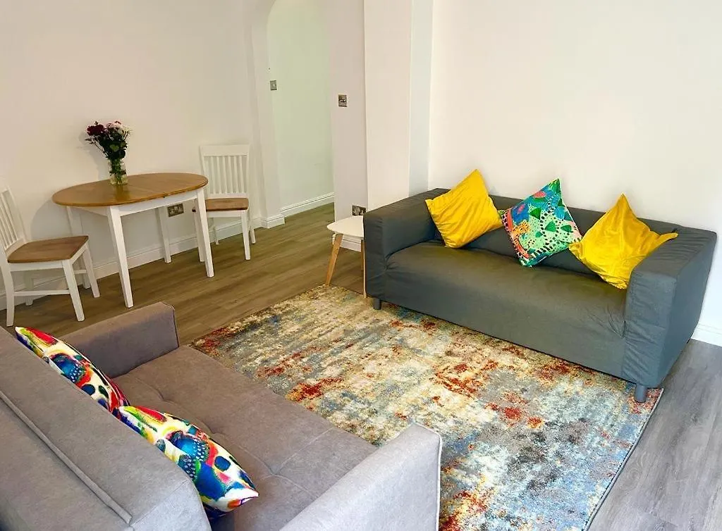 Kemptown Courtyard Apartment Hove
